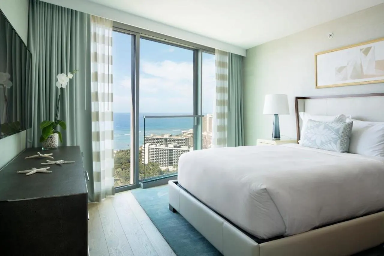 Real Select At The Ritz Carlton Residences, Waikiki