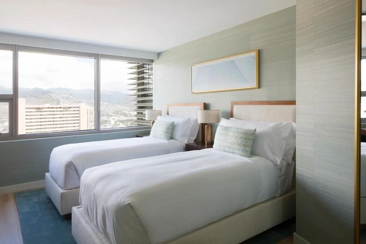 Отель Real Select At The Ritz Carlton Residences, Waikiki