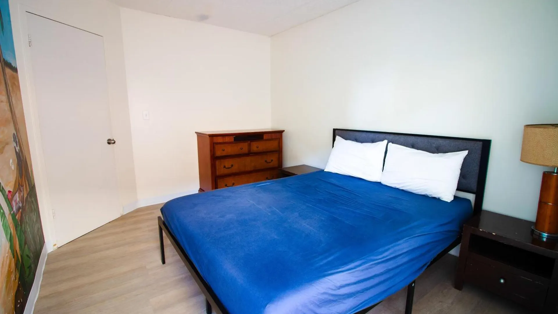 Hostel Waikiki Beachside