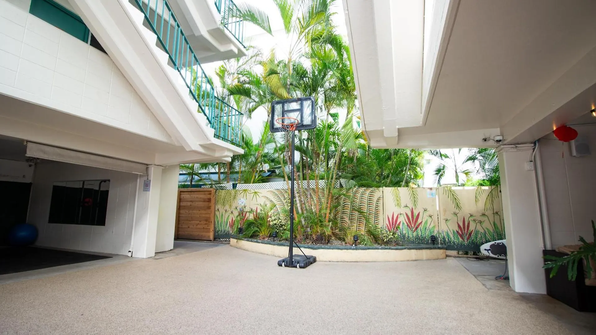 Hostel Waikiki Beachside