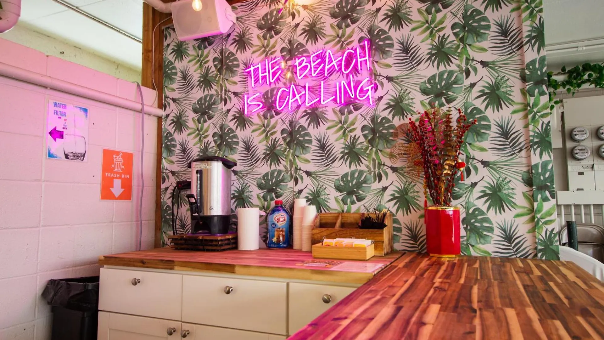 Hostel Waikiki Beachside