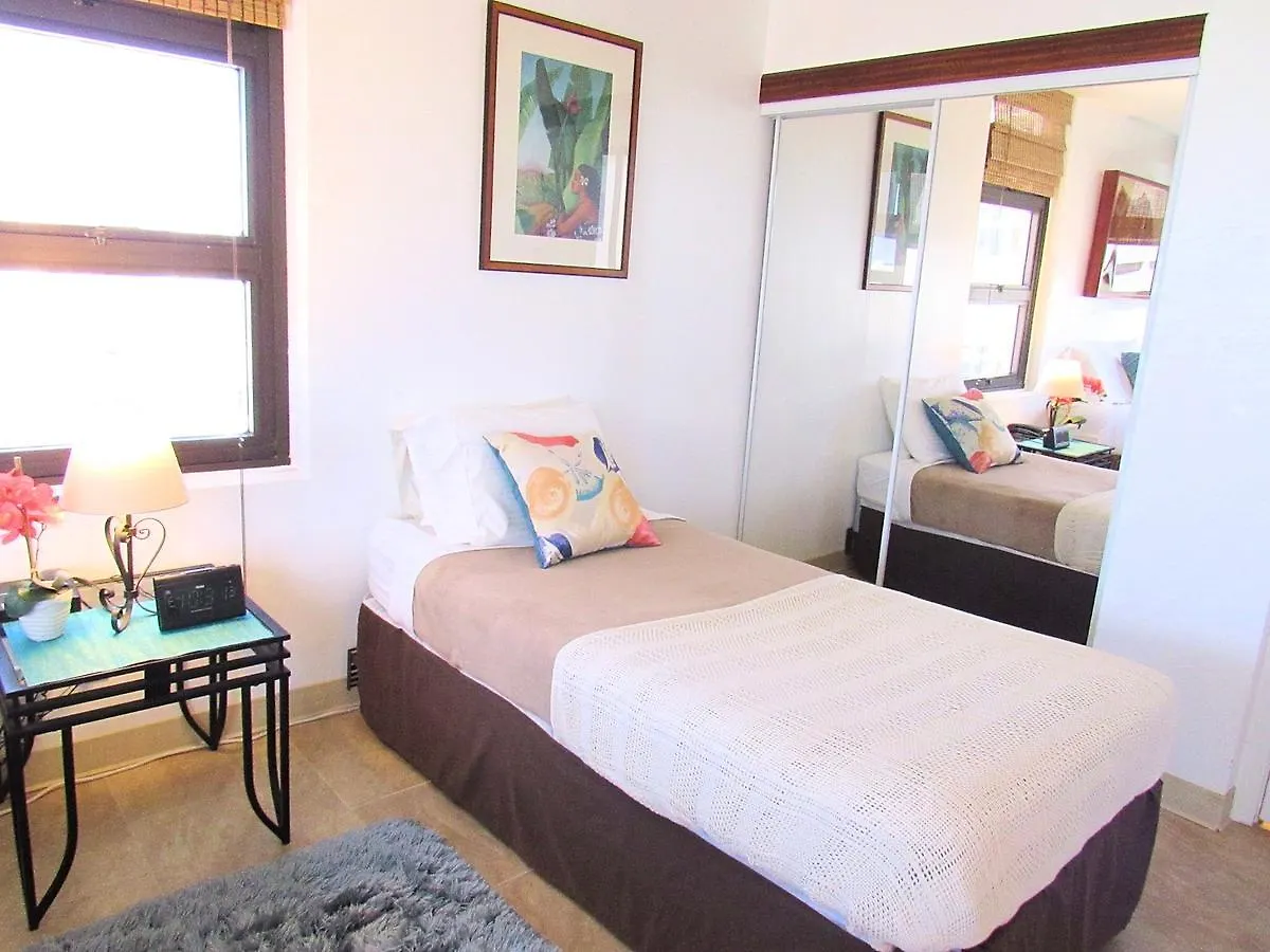 Waikiki Banyan Ocean View Διαμέρισμα