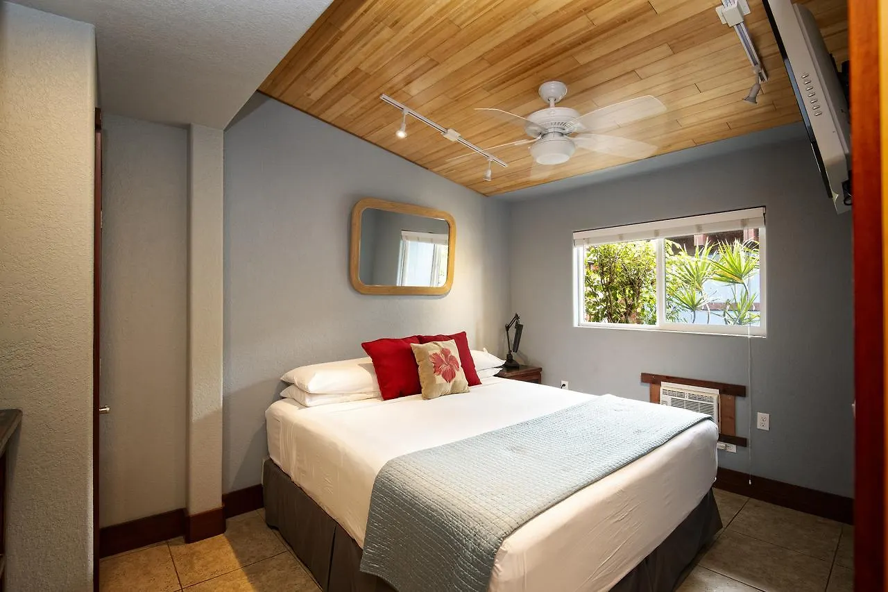 Tiki Moon Villa Oahu