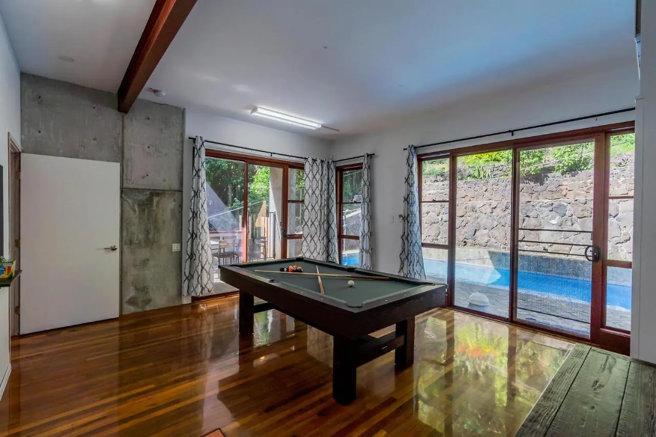 Honolulu Executive Retreat Holiday home