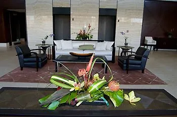 Jet Luxury At The Trump Waikiki