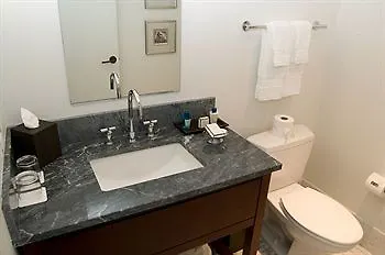 Jet Luxury At The Trump Waikiki Hotel