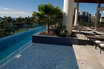 Hotel Jet Luxury At The Trump Waikiki 5*