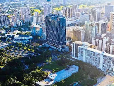 Jet Luxury At The Trump Waikiki 5*