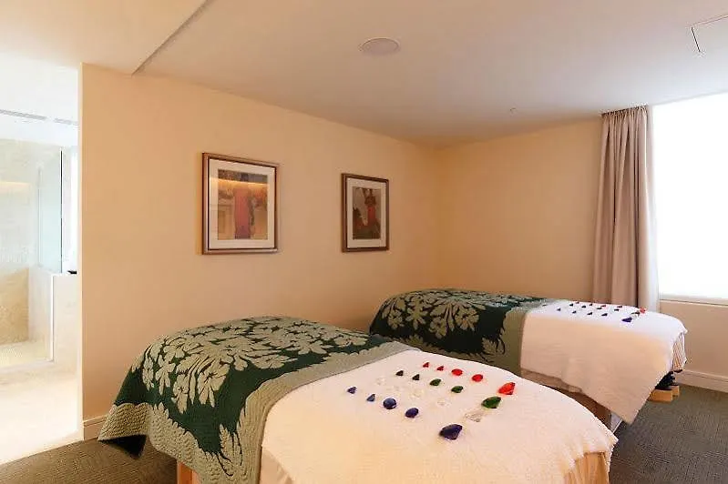 Jet Luxury At The Trump Waikiki Hotel 5*