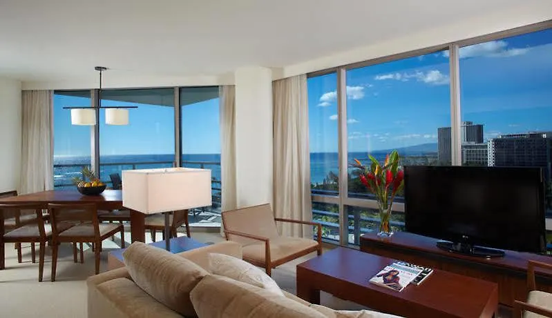 Jet Luxury At The Trump Waikiki 5*