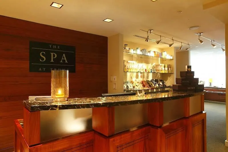 Jet Luxury At The Trump Waikiki 5*