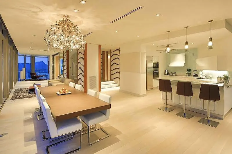 Jet Luxury At The Trump Waikiki Hotel