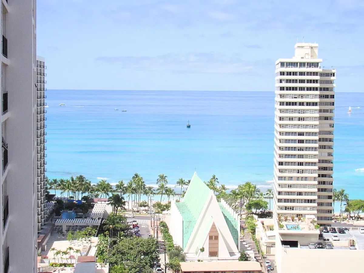 Waikiki Banyan Ocean View Apartment Oahu