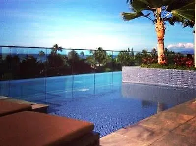 Jet Luxury At The Trump Waikiki 5*